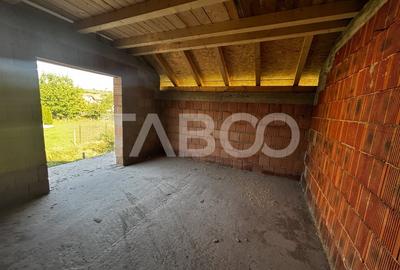 Casa individuala de vanzare constructie noua 2025 Sura Mare - 2