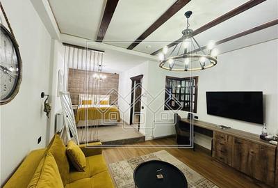 Casă individuală cu 10 camere cu Teren 500 Mp în Lazaret - 2