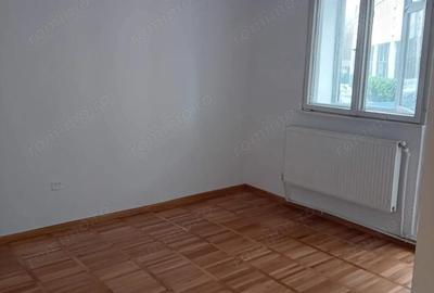 Apartament cu 2 camere decomandat în Port - 6