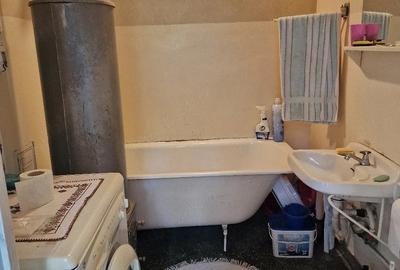 Casă cu 2 camere cu Teren 330 Mp în Lunei - 4