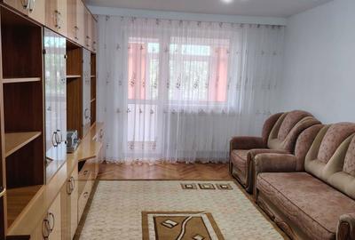 Apartament cu 3 camere decomandat în Central - 8