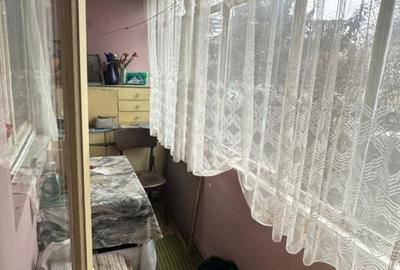 Apartament cu 3 camere semidecomandat în Giulești - 12