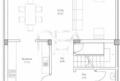 Casă cu 5 camere cu Teren 250 Mp în Central - 2