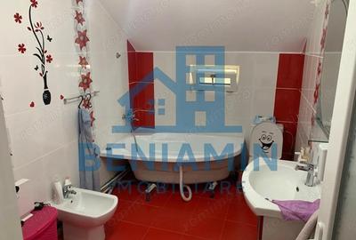 Casă cu Teren 834 Mp în Bordei - 2