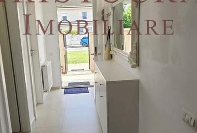 Casă cu 3 camere cu Teren 250 Mp în Tamași - 5