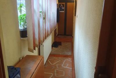 Casă cu 3 camere în Dorobanți - 1