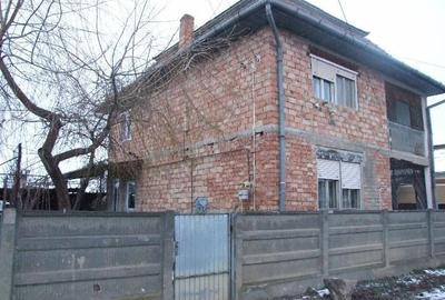 Casă cu 4 camere în Luna - 7