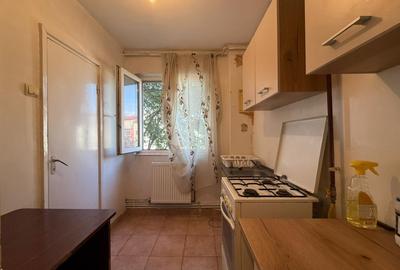 Apartament 2 camere, etaj4/5, 49 mp utili, zona Sagului - 8