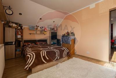 Casă individuală cu 6 camere cu Garaj în Șagului - 8