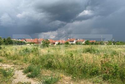 Teren de 1238 mp, în Cetate