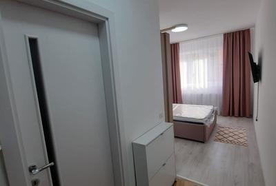 Garsonieră decomandată în Roșu - 1