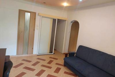 Apartament cu 2 camere semidecomandat în Dristor - 1