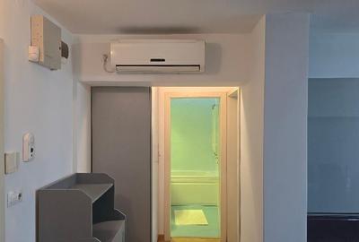 Inchiriez apartament 2 camere decomandat in Deva, zona Spital, et 3 - 3