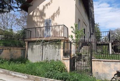 Teren intravilan cu casa- 1740 mp. in Provita de Sus-PH - 6