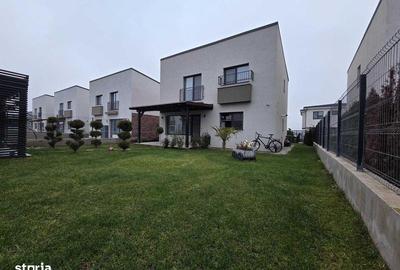 Casă cu 4 camere cu Teren 120 Mp în Tunari