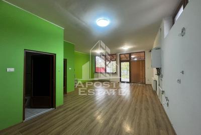 Casa individuala, 5 camere, 3 bai cu terasa si curte proprie de 400 mp - 1