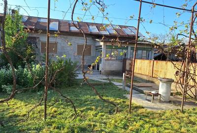 Casa+teren in com.Potigrafu deschidere 26m - 4