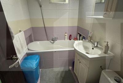 Apartament cu 3 camere în Grădiște - 1