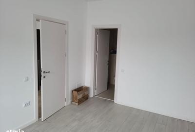 Casă cu 3 camere cu Teren 450 Mp în Central - 10