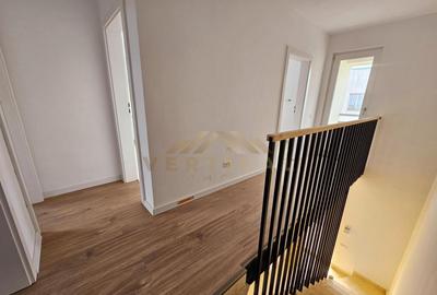 Casă cu 4 camere cu Teren 200 Mp în Berceni