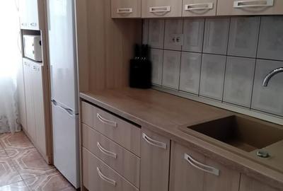 Apartament cu 2 camere semidecomandat în Micro 16 - 9