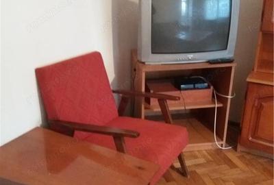 Garsoniera zona 1 Decembrie - 3