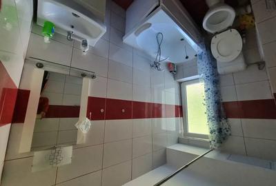 A 19 apartament energiei 59900 etajul 1 , 3 camere - 9