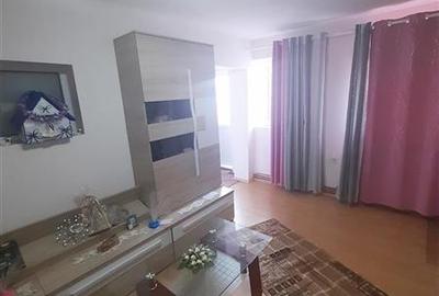 Vanzare casa 3 camere zona Dorobantu - 2