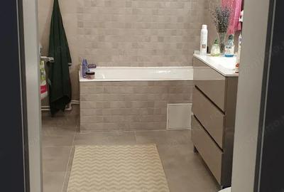 Casă cu Teren 1161 Mp în Islaz - 2