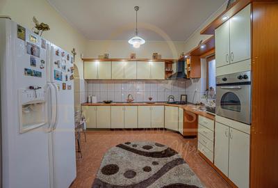 Agigea - Vila D+P+1E+M pe un teren de 772 mp cu o deschidere de 21,46 m. - 7