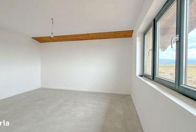 Casă cu 4 camere cu Teren 900 Mp în Tărlungeni - 3