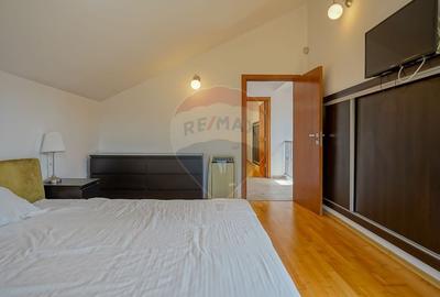 VILA PANORAMICA PE DRUMUL POIENII -PRIVELISTI UNICE ASUPRA BRASOVULUI - 13