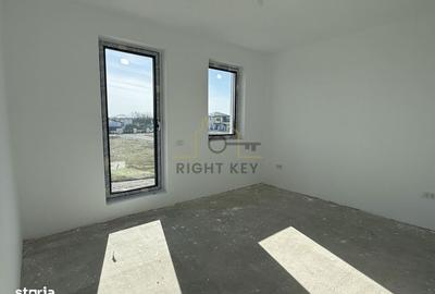 Casă cu 4 camere cu Teren 560 Mp în Tărtășești