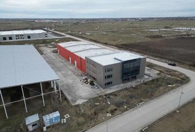 Spațiu comercial, de 3,049 mp, în Sânandrei