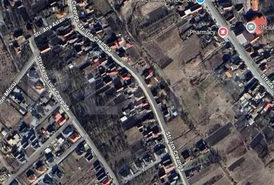 Casa demolabila cu teren 1500 mp, front 37 ml zona centrala - 1