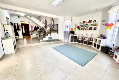 Casă cu 7 camere cu Teren 780 Mp în Prelungirea Ghencea - 13