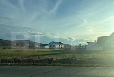 Teren de 2000 mp, în Central - 1