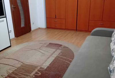 Apartament cu 2 camere semidecomandat în Titan - 3