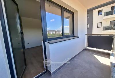 Apartament cu 3 camere decomandat în Galata - 11