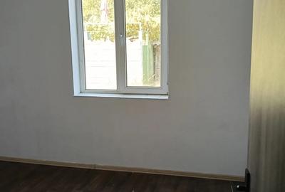 Apartament cu 2 camere decomandat în Topraisar - 3