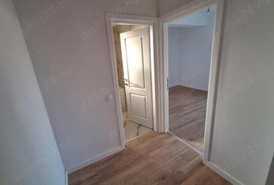 Apartament cu 3 camere semidecomandat în Berceni - 3