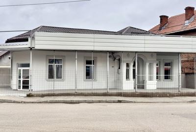 Spațiu comercial, de 175 mp, în Exterior Vest - 1