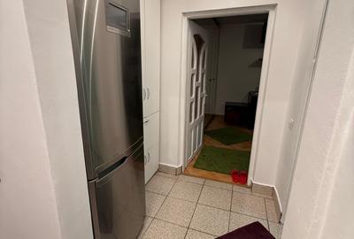 Piata Victoriei,loc de parcare Adp,decomandat,5 min metrou - 6