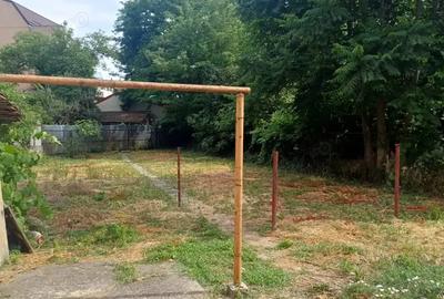 Casa individuala pe parter - 124 mp, 4 camere, anexe si garaj, teren 614 mp, -Str.Dr.I.Muresan - 1