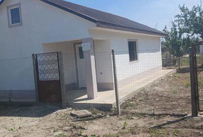 Casă cu Teren 400 Mp în Pecineaga - 7