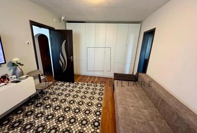 De Vanzare - Ap. 2 Camere - Mob. + Ut. - Zona Flora Continental Tig.3 - 2