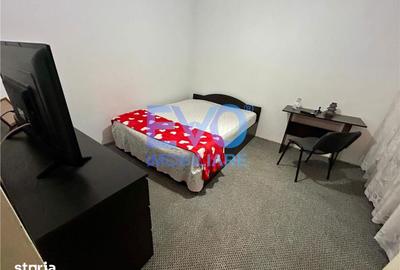 Apartament cu 3 camere semidecomandat în Podu Roș - 2