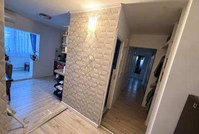 Apartament cu 3 camere decomandat în Central - 4