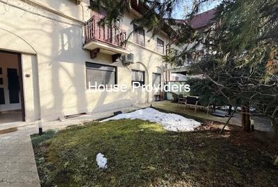 Apartament cu 4 camere în Primăverii