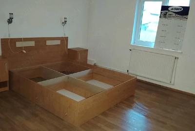 Casă cu 5 camere cu Teren 284 Mp în Central - 10